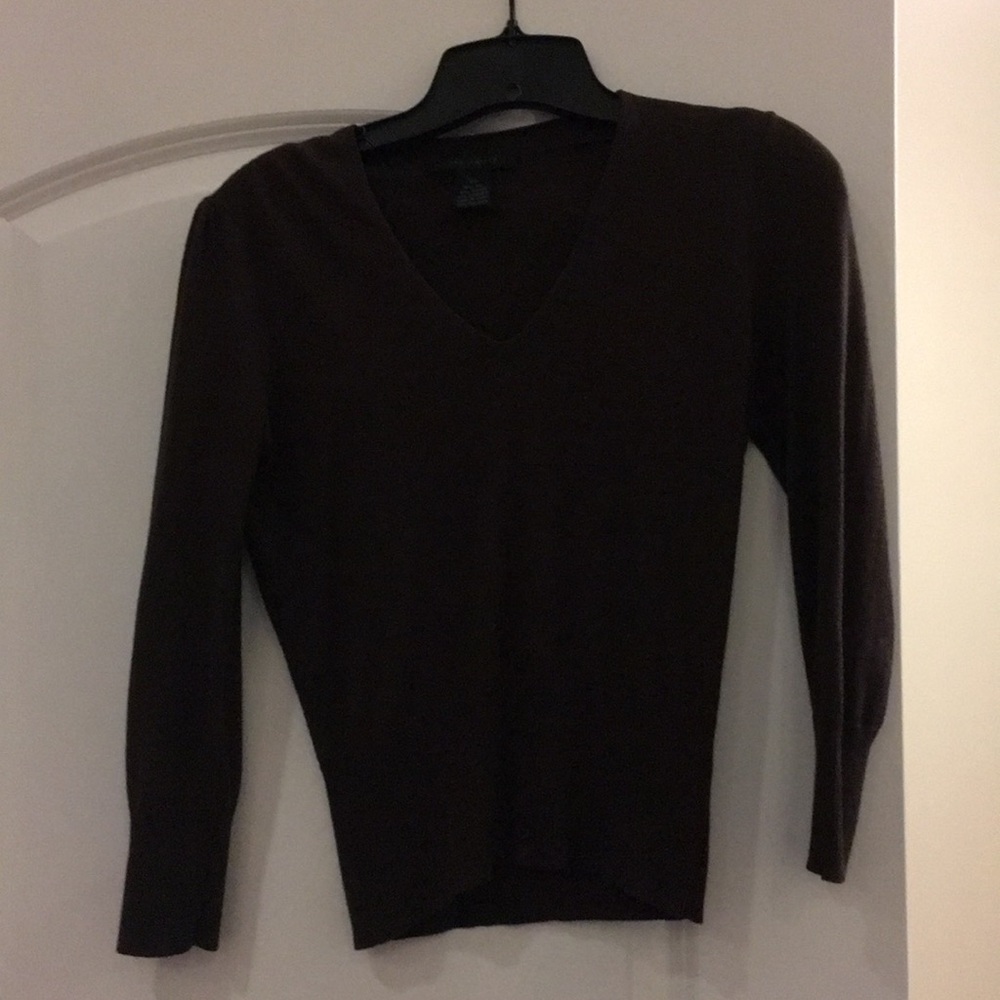 Limited brown 3/4 sleeve sweater